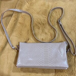 Elegant Cream Crossbody Bag